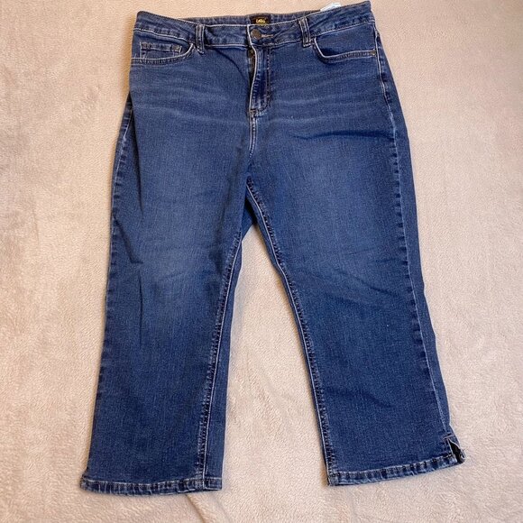 Lee Womens Jeans Size 14 Medium Blue Denim Straight Leg Cotton Blend Stretch - Picture 16 of 16